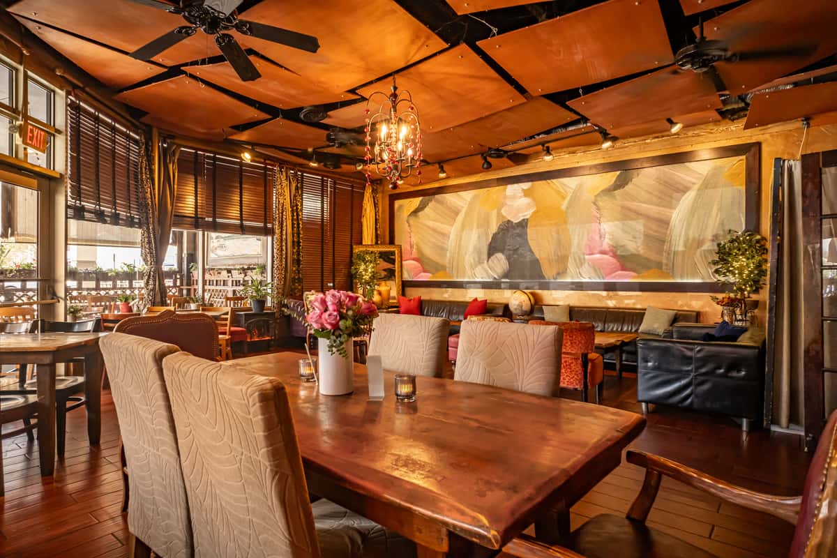 lounge