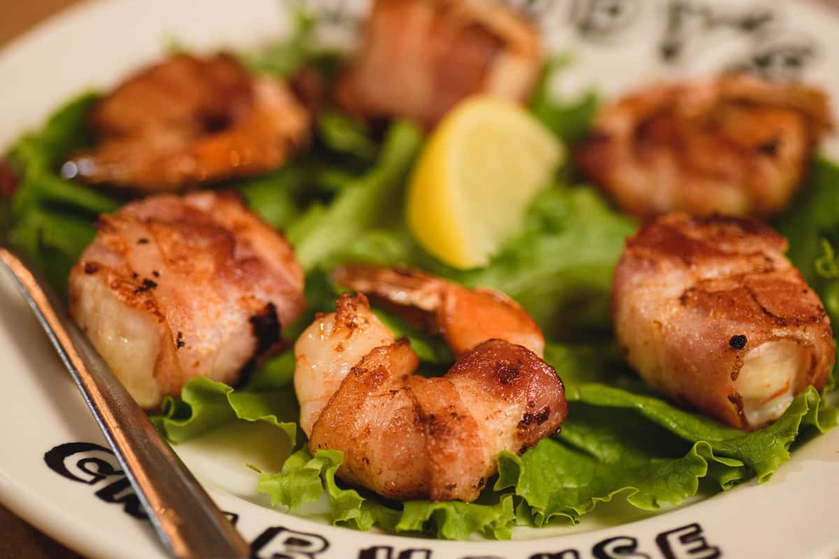 Bacon Wrapped Shrimp & Scallops Main Menu Woody's Crab House