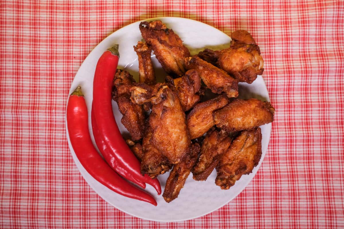 chicken wings with chili