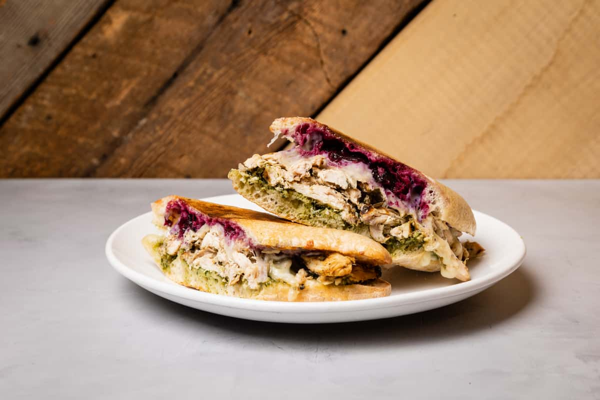 Blueberry Chicken Sandwich - Main - Tennfold