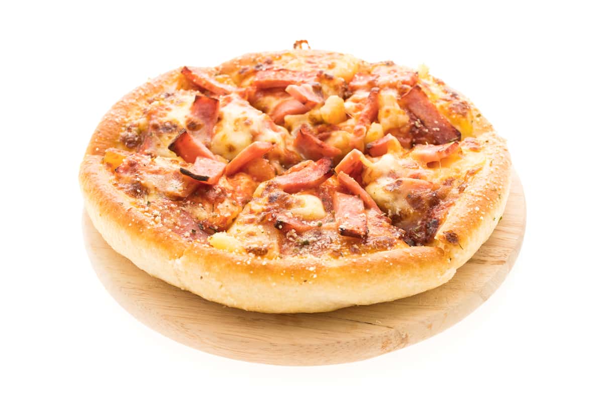 Hawaiian mini pizza