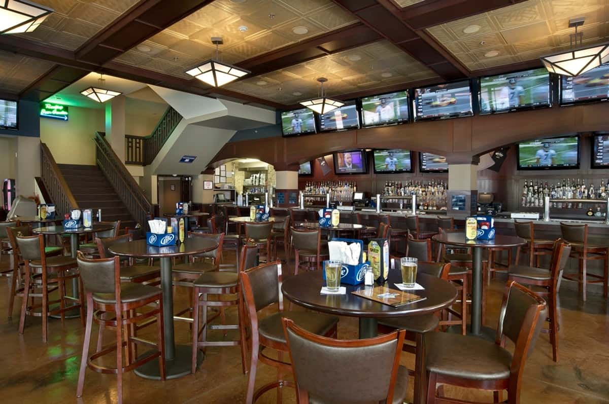 First Floor - Wrigleyville Sports Bar