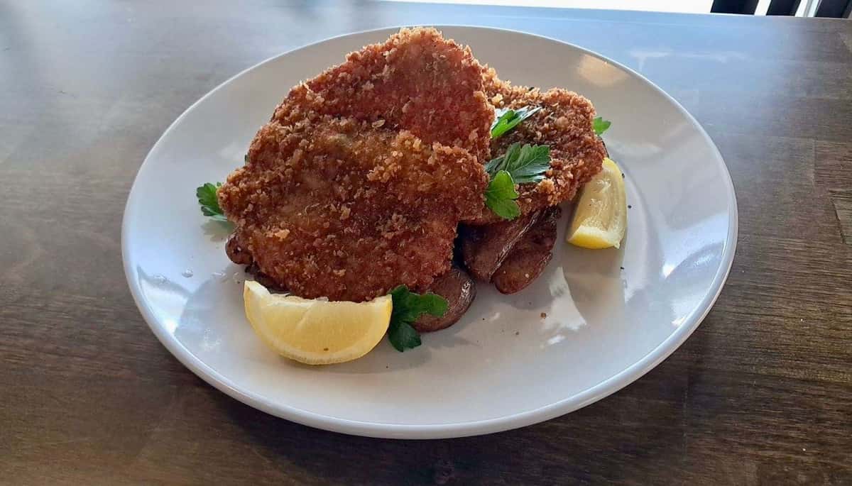 Live Oak Tavern Pub in St. Simons Island, GA