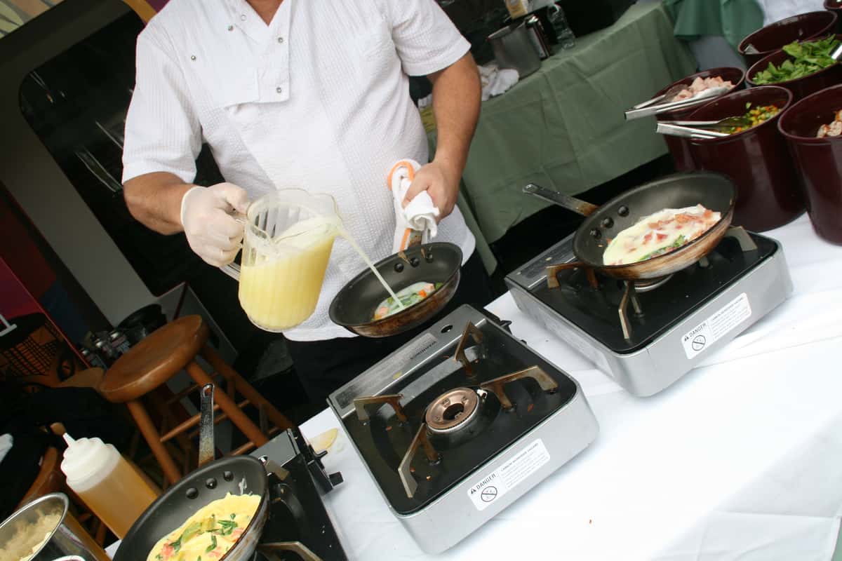 breakfast station