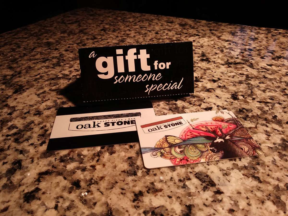 Oak Stone Craft Pizza and Bar
