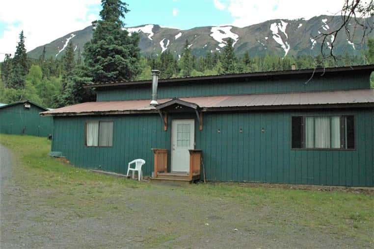lower unit front entrance