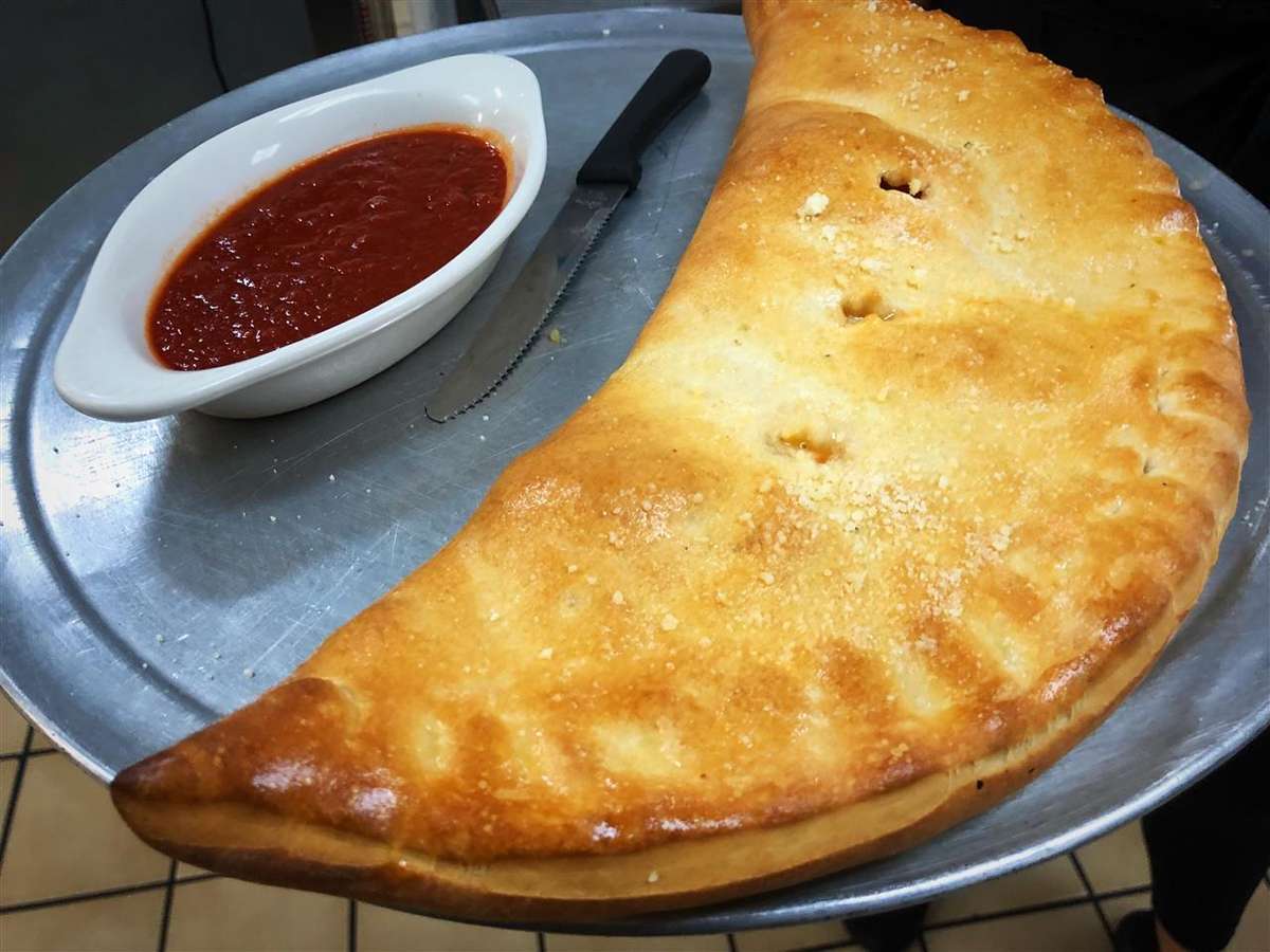 Veggie Prima Stromboli or Calzone - Large - Pizza/ Stromboli/ Calzones -  Healthy Garden & Gourmet Pizza - Restaurant in NJ