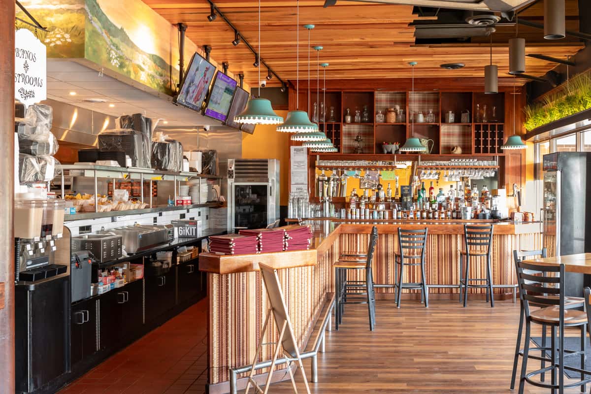 Contact Tacos el Cunado Cascade Mexican Restaurant in Grand Rapids, MI