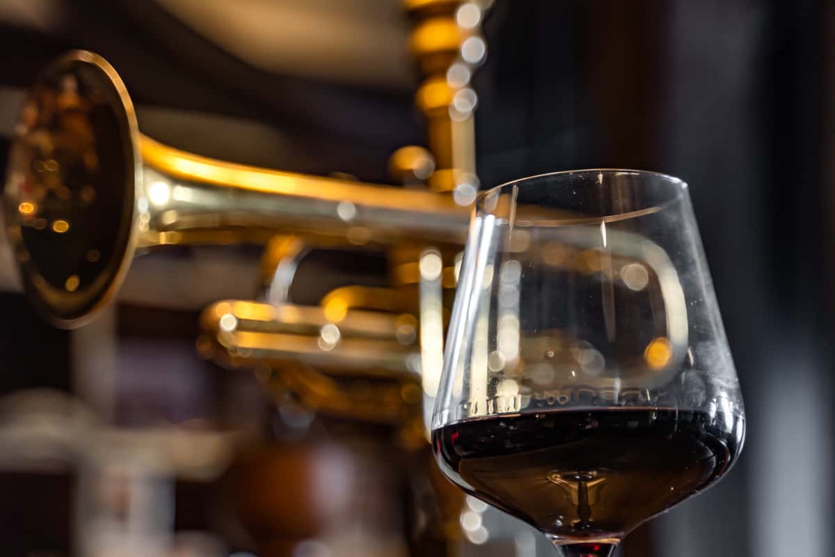 Trumpet & Wine in Hamer's
