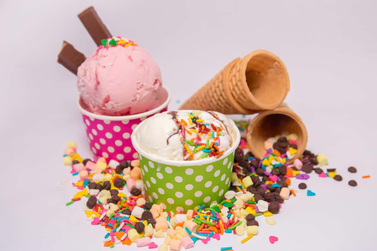 ice cream cups and cones
