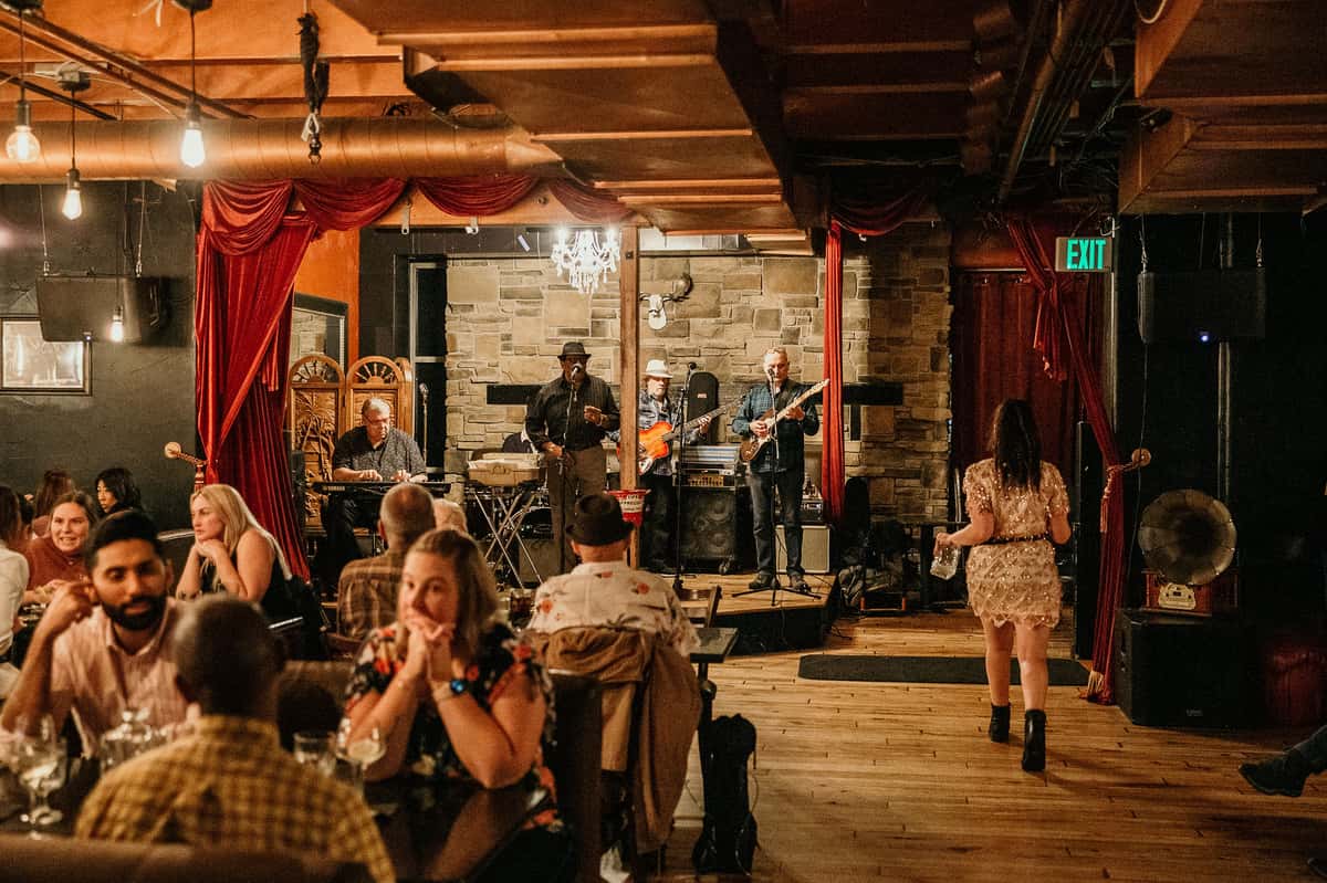 Live jazz and blues music at Prohibition restaurant in Murray Utah
