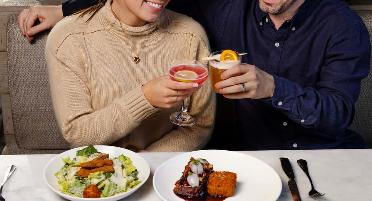 Two people dining at SCK