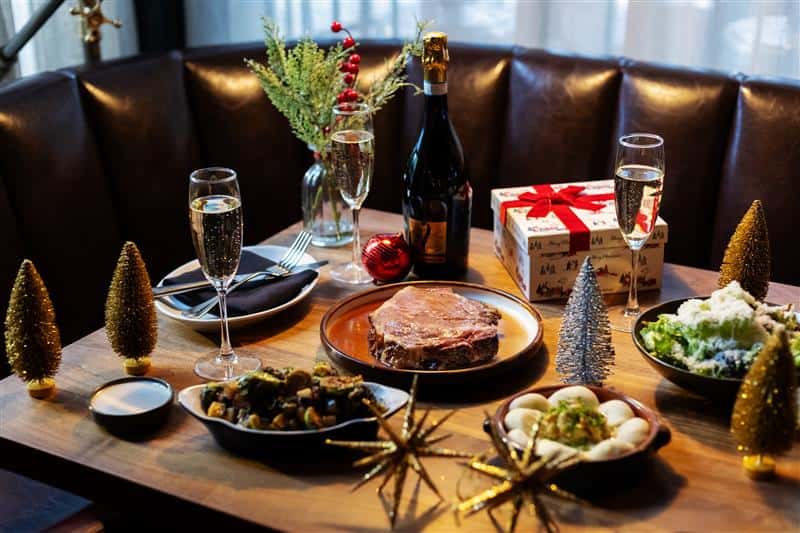 Christmas Eve at Ecco