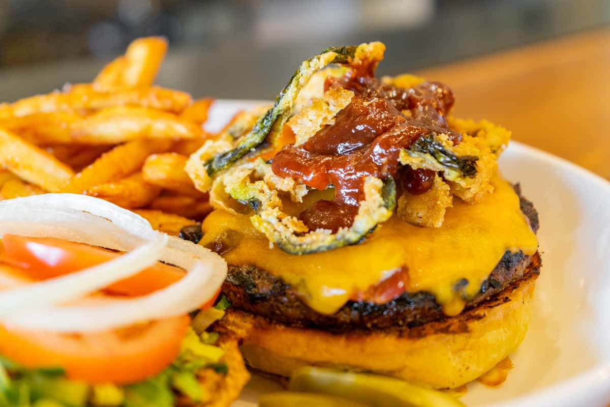The Bitter Tom's Burger 