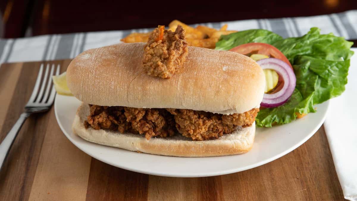 Whitey's Fish Camp - Seafood Restaurant in Fleming Island, FL