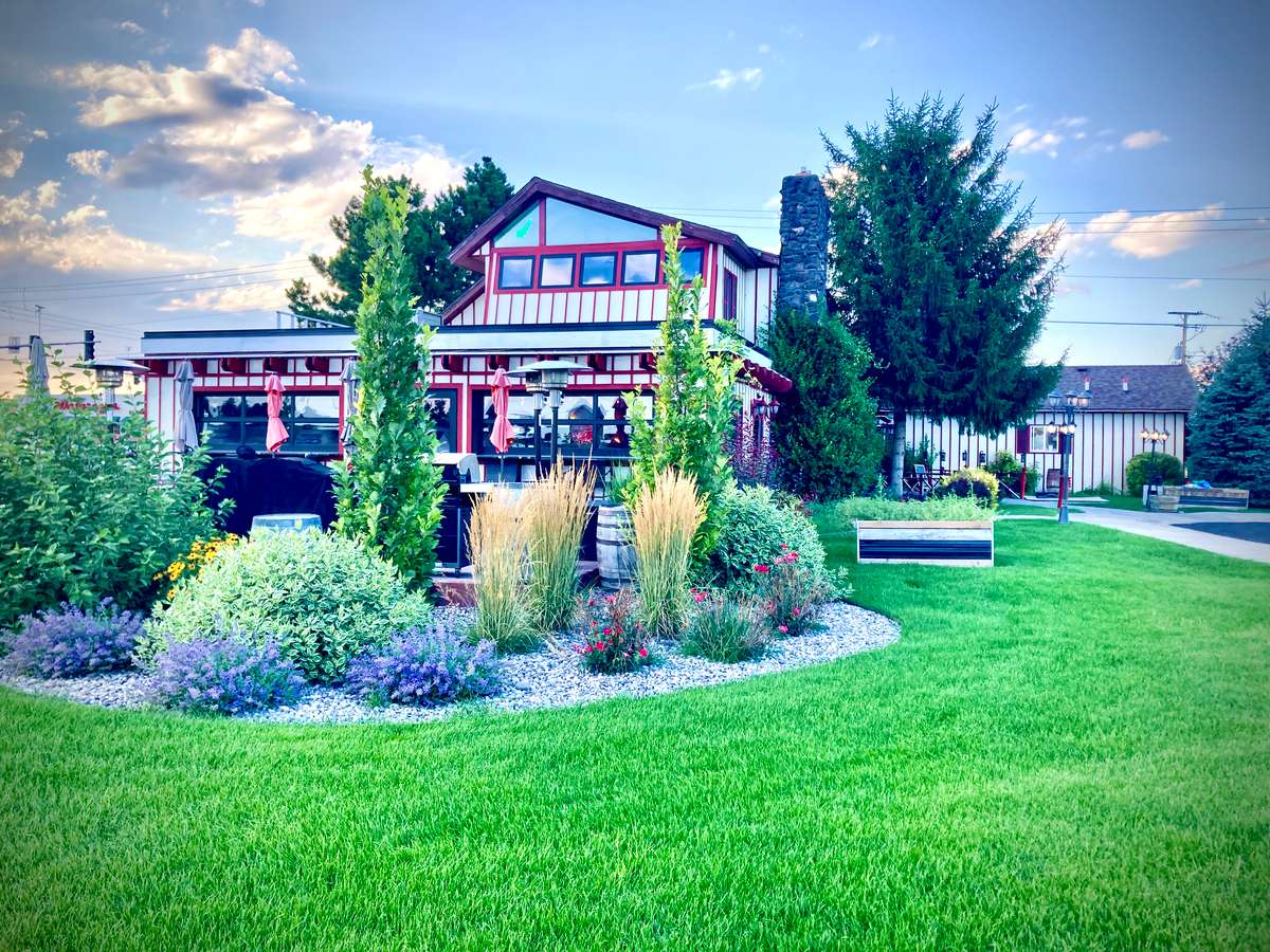 restaurant