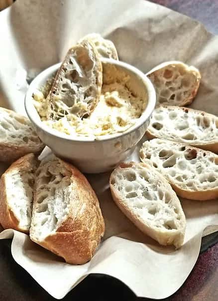 bread and dip