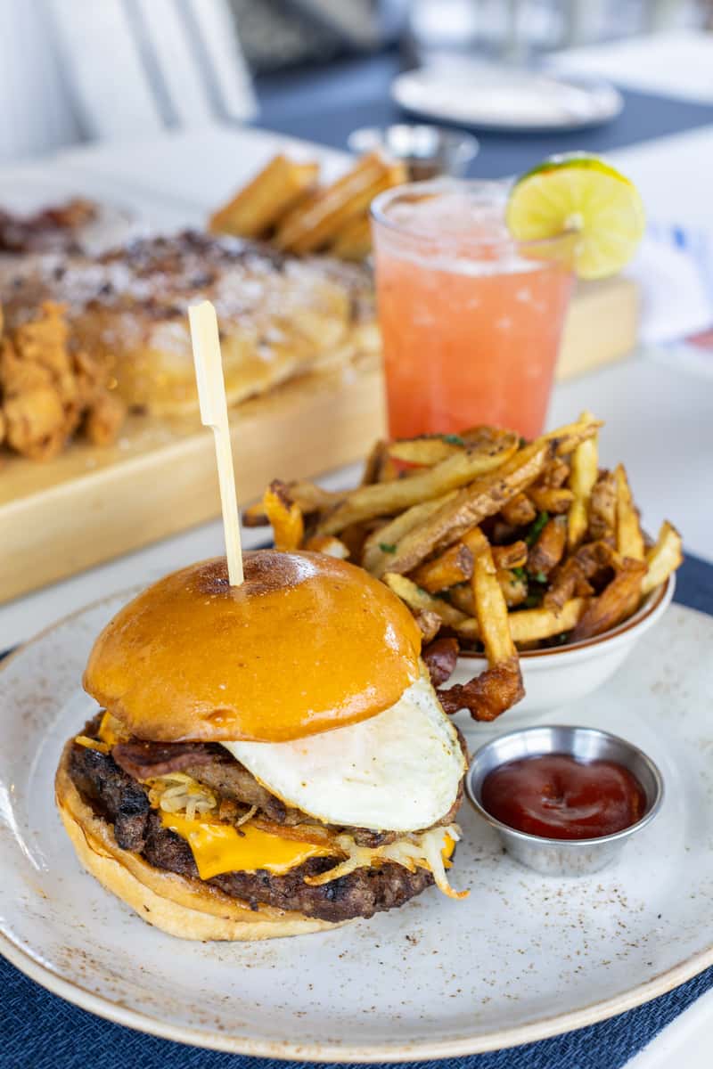 brunch burger