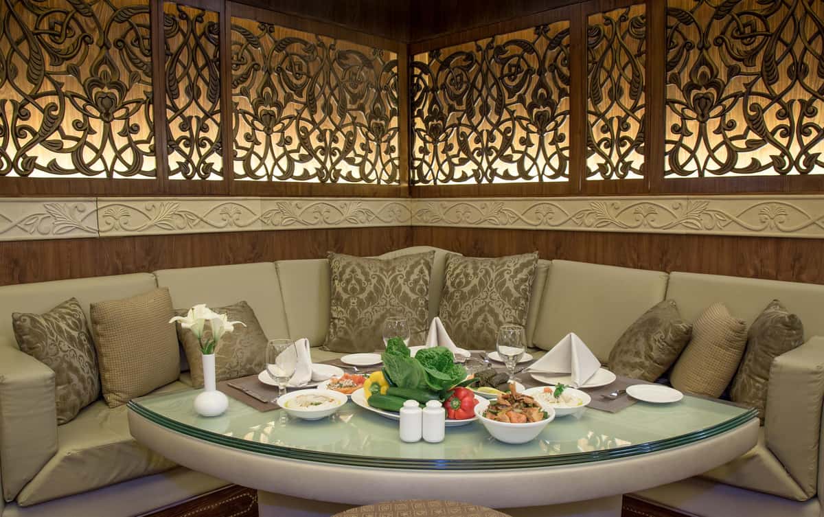 dining room seating