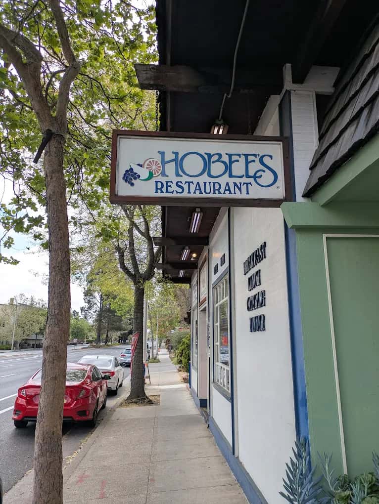 Hobee's exterior sign at Palo Alto location