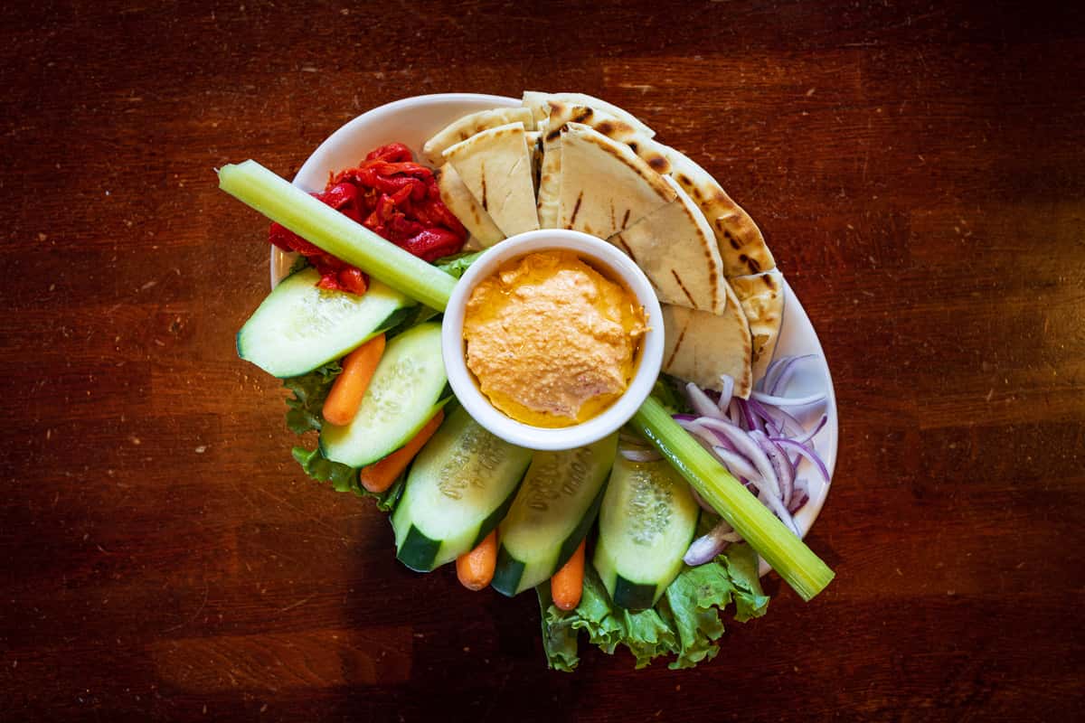 hummus plate