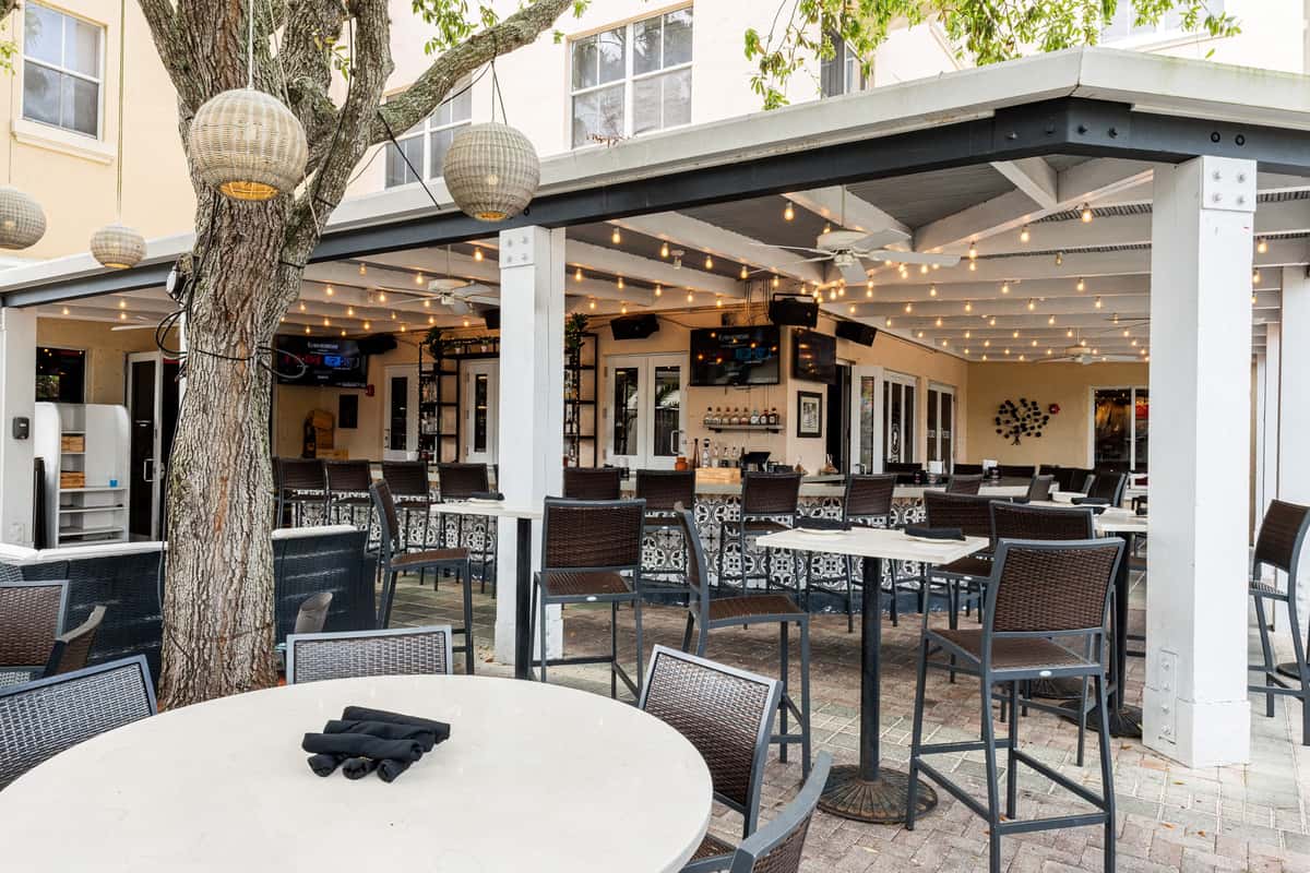 palm beach gardens bar