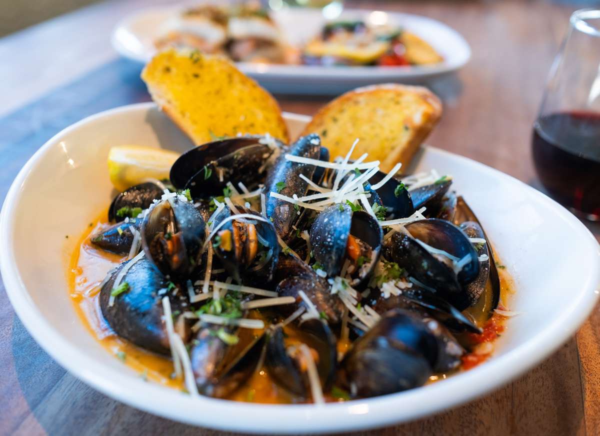 Steamed Mussels