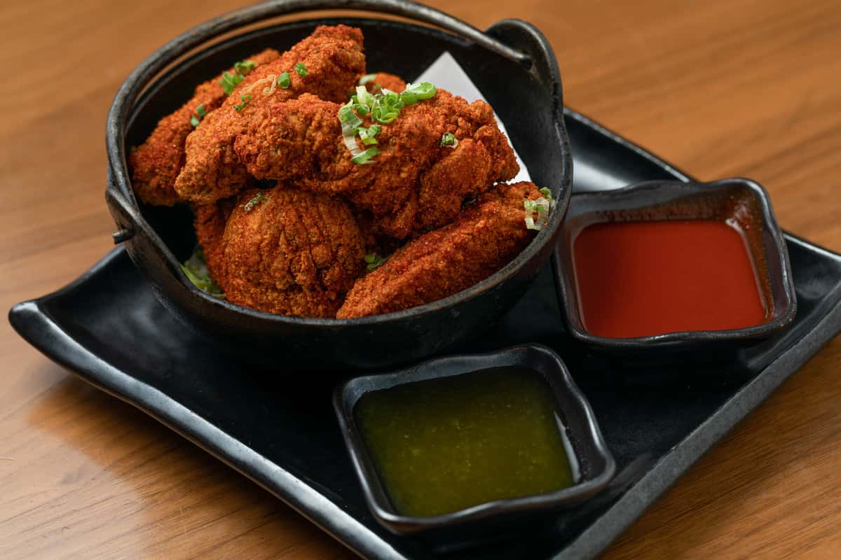 Blue Ribbon Fried Chicken Wings