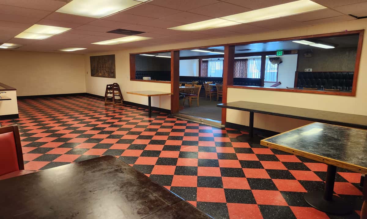Private Banquet Middle Room