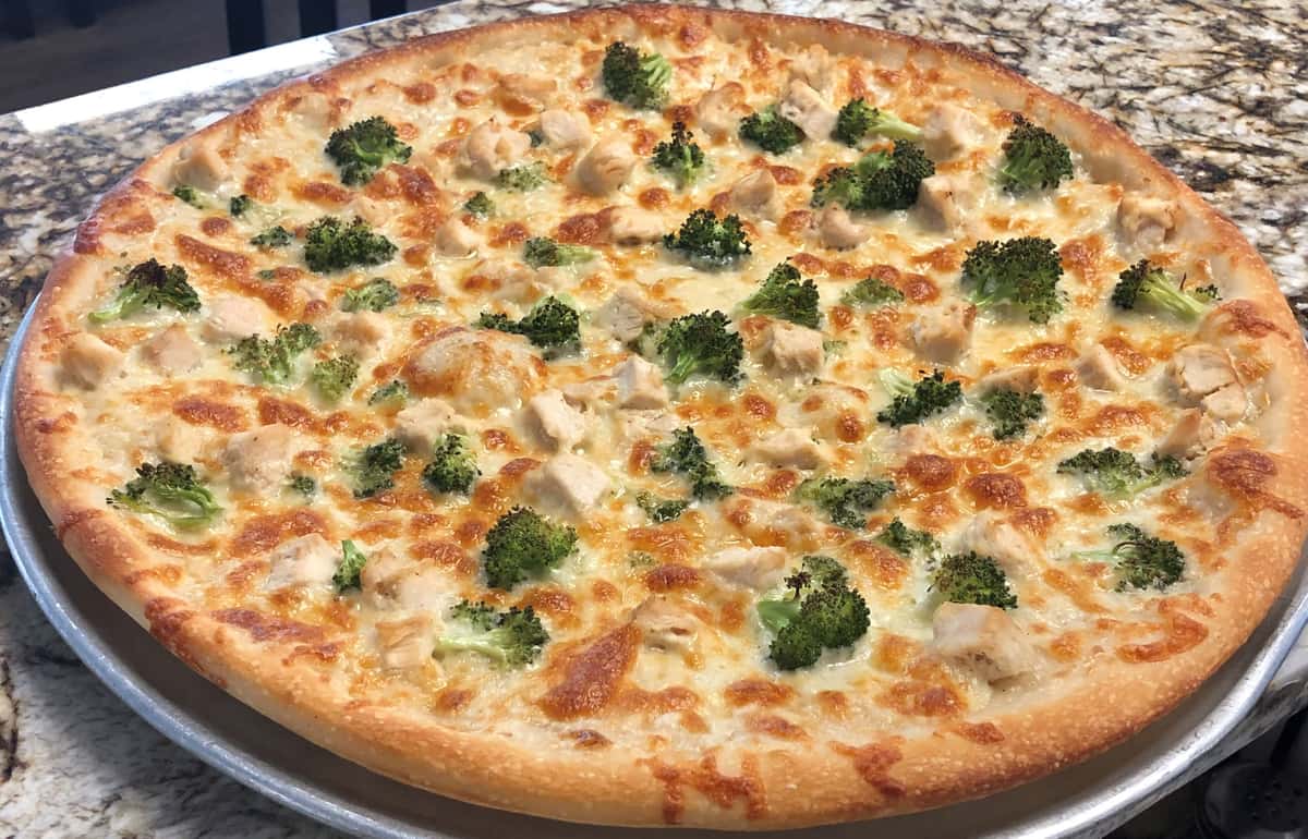 Chicken Broccoli Alfredo Pizzas & Calzones Wilton House of Pizza