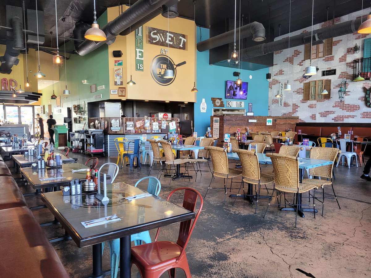 Lomita The Pan Event Space