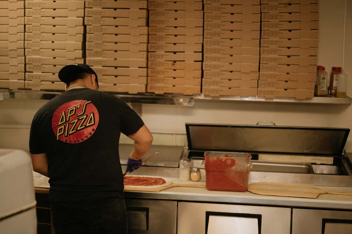 Making pizza