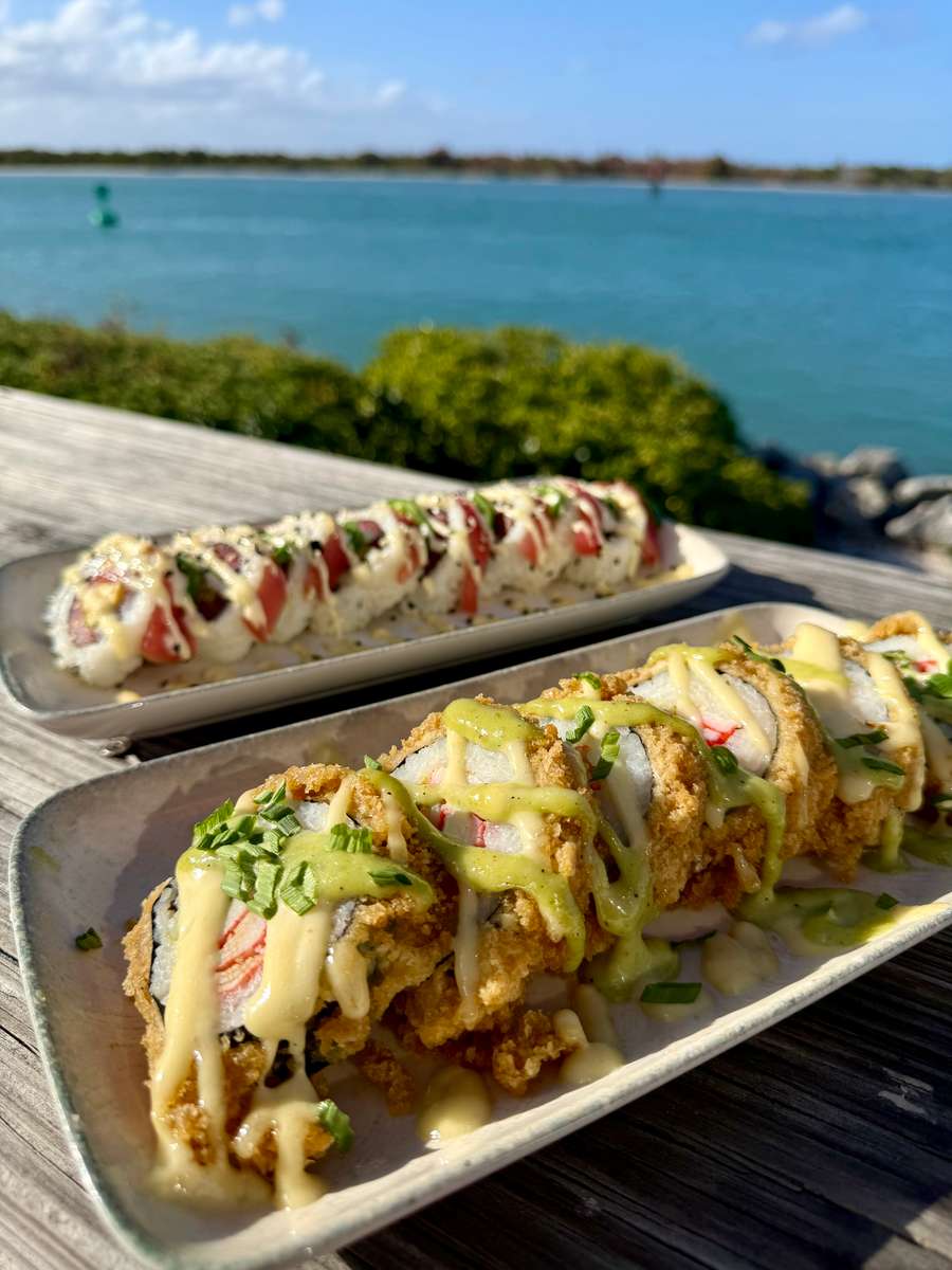 Sushi rolls