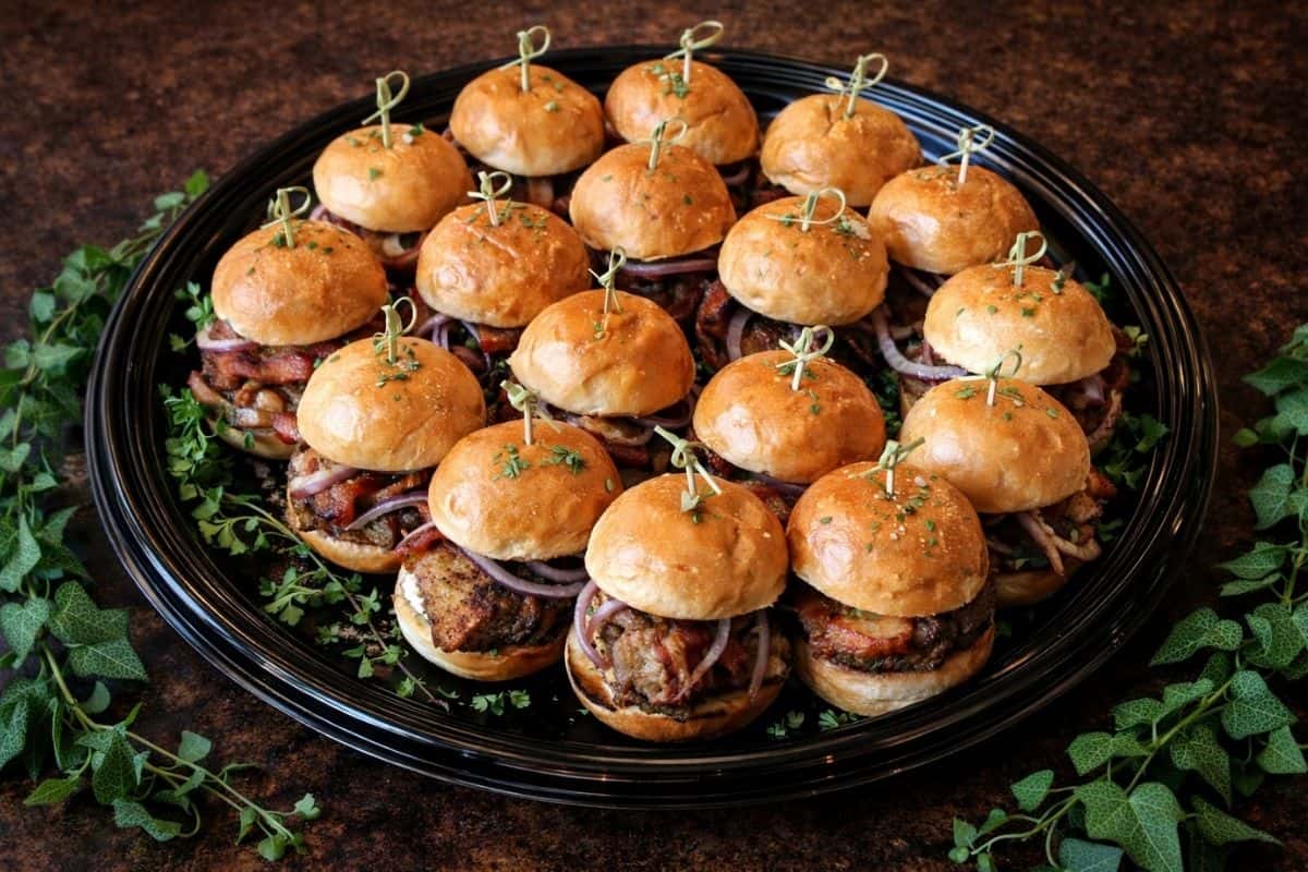 buffalo chicken sliders