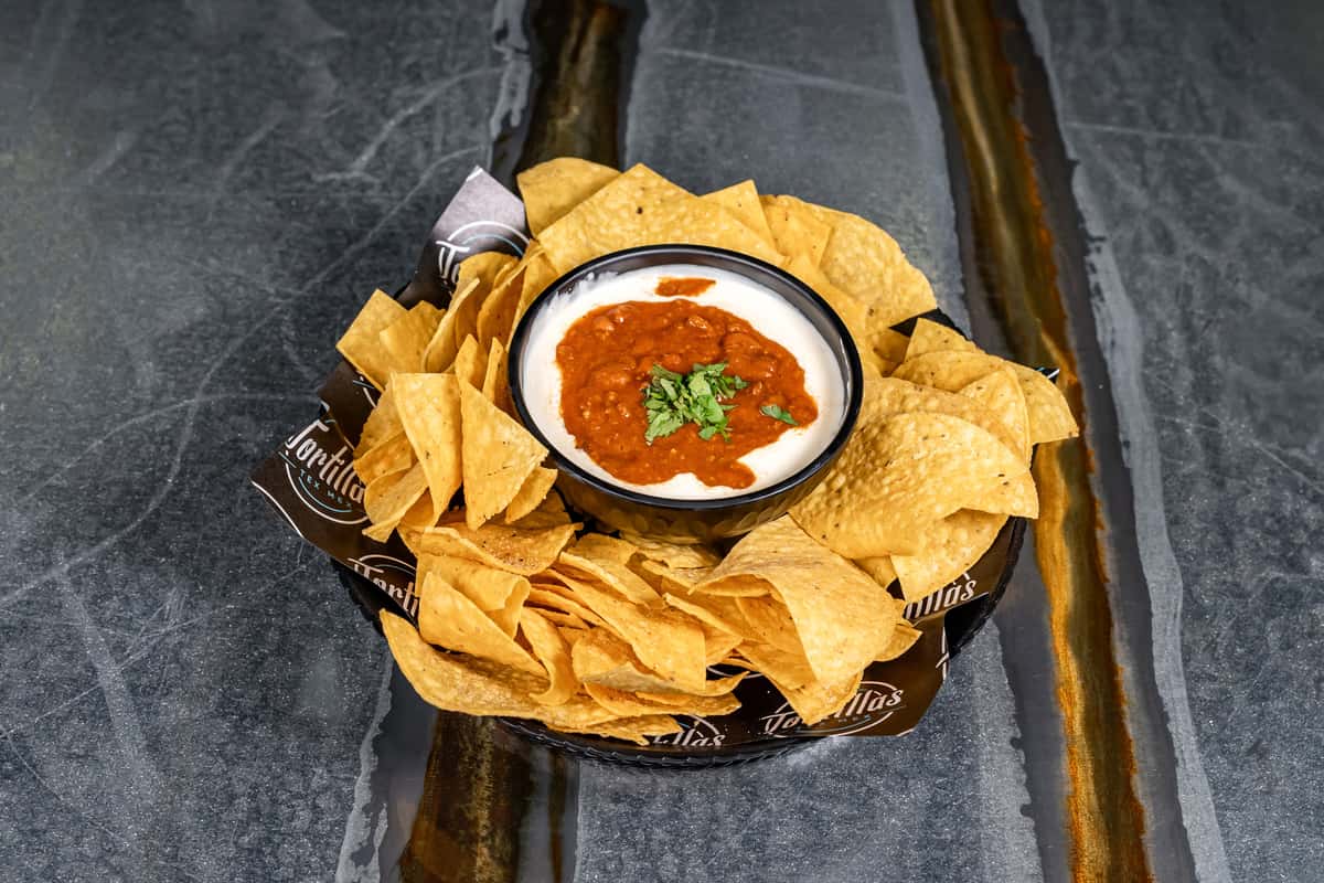 Chili Con Queso