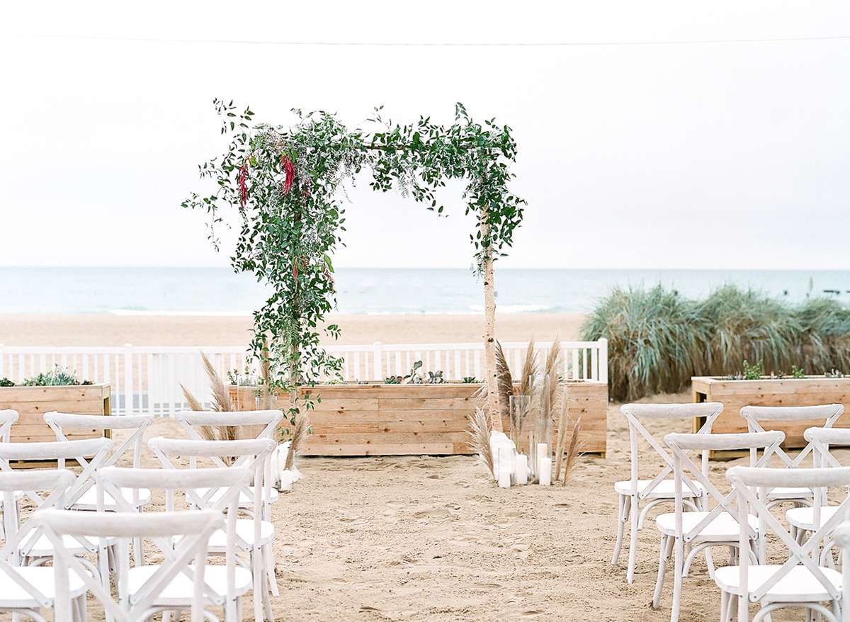 beach weddings in chicag