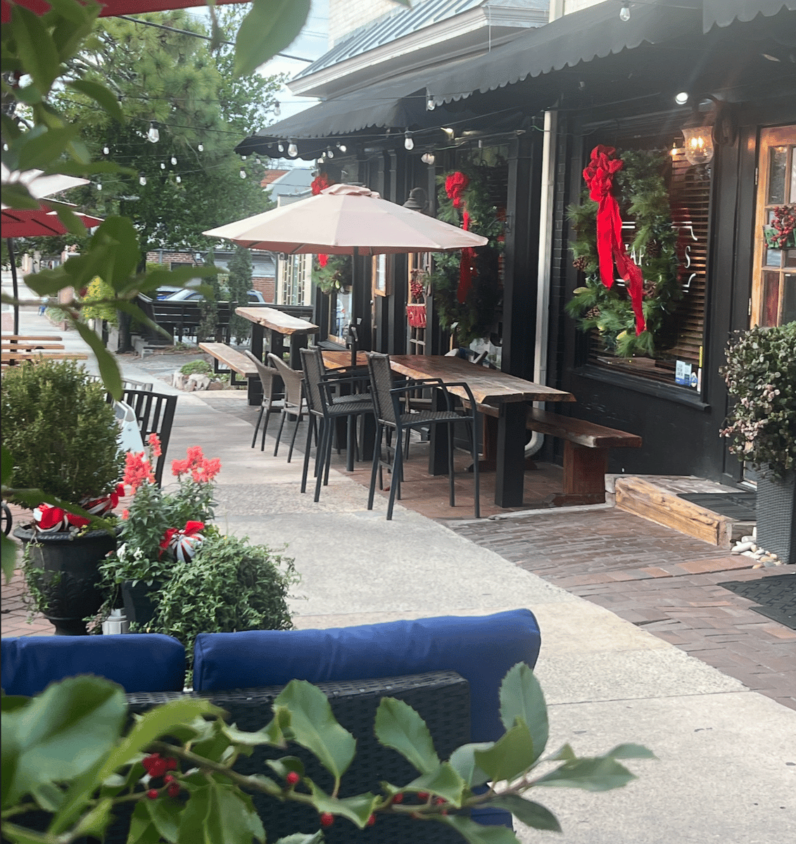 Holidays on the Patio at Chapman's