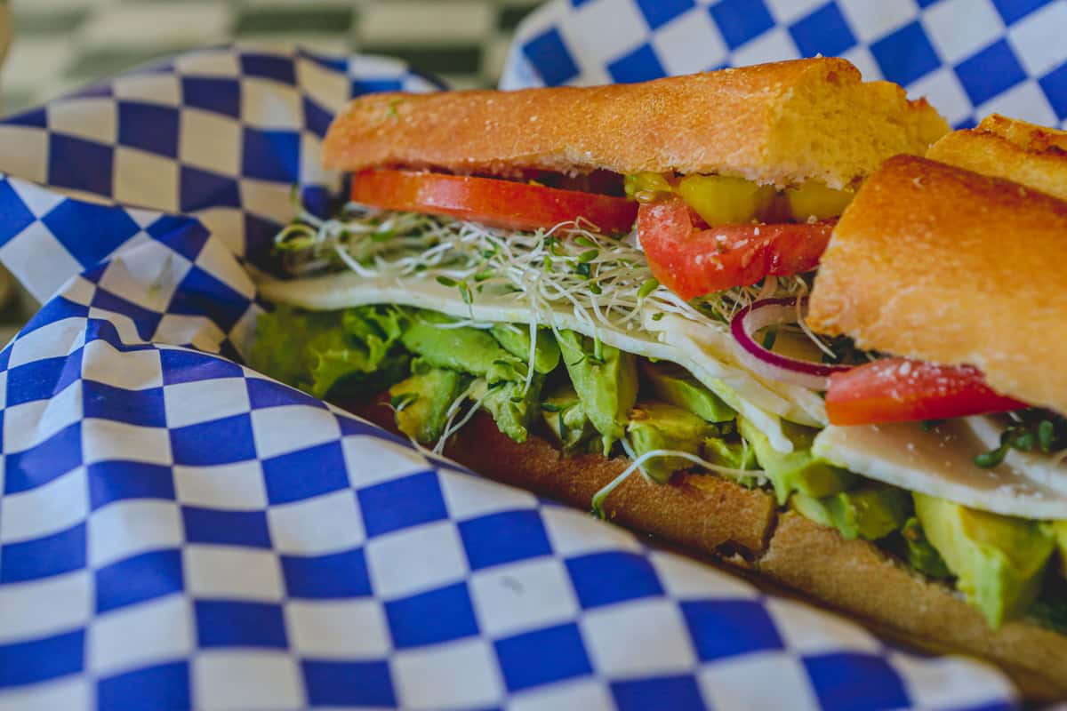 cut sandwich
