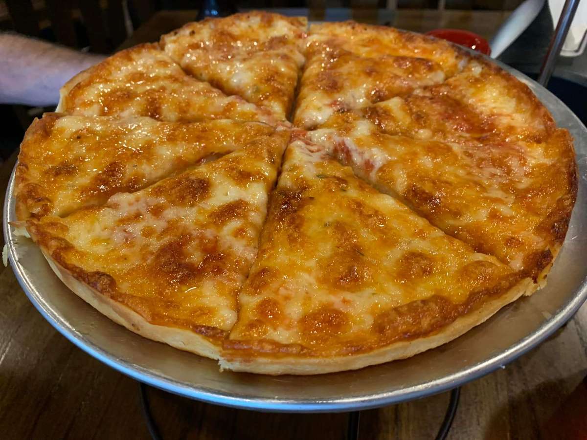 Cheese pizza