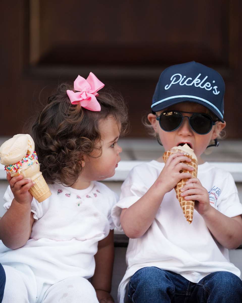 kids enjoing ice cream