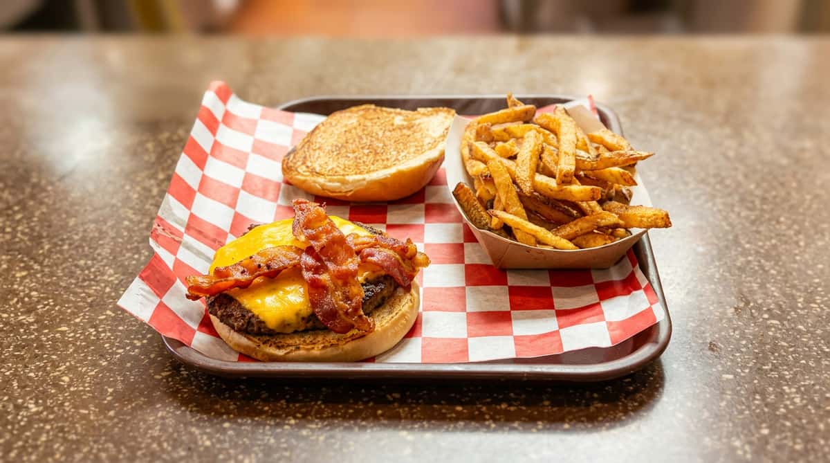 bacon cheeseburger fries