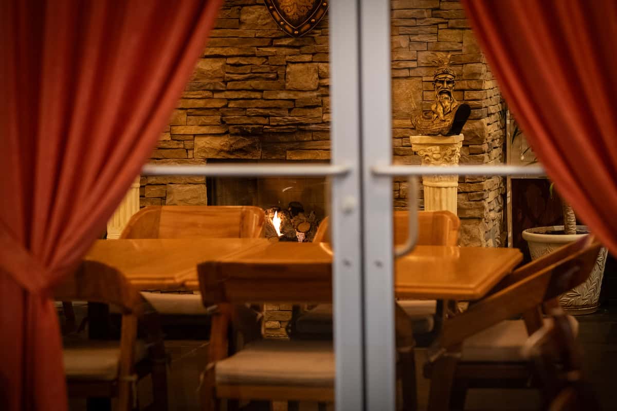 bella roma fireplace