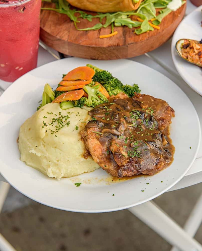 Best Food Delivery Near Utopia Queens Love's Kitchen Take Out & Food