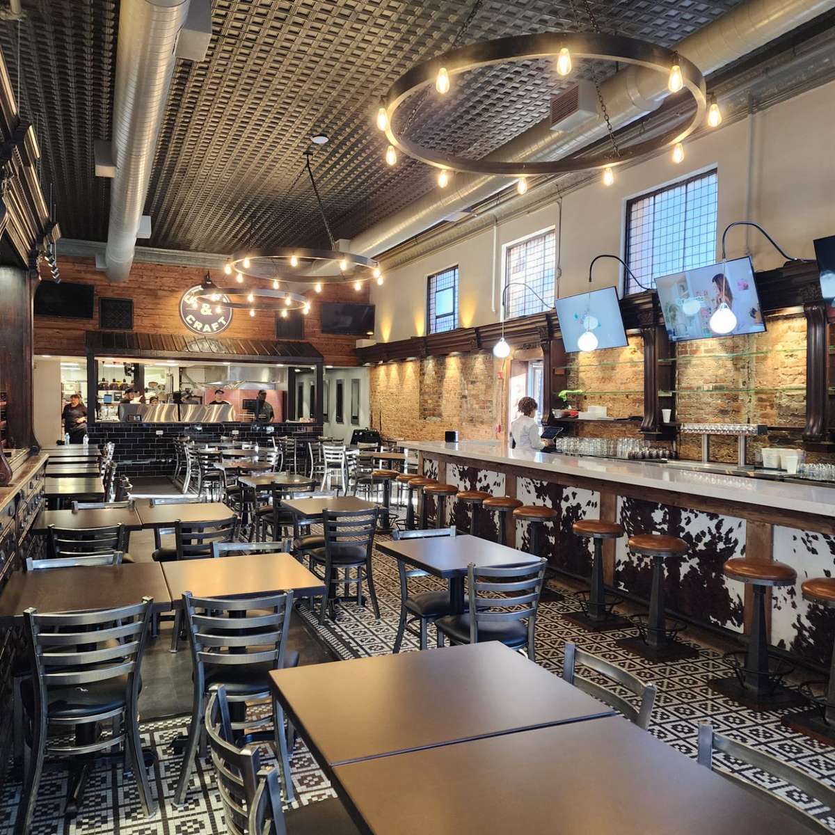 Crust and Craft Greenville Location