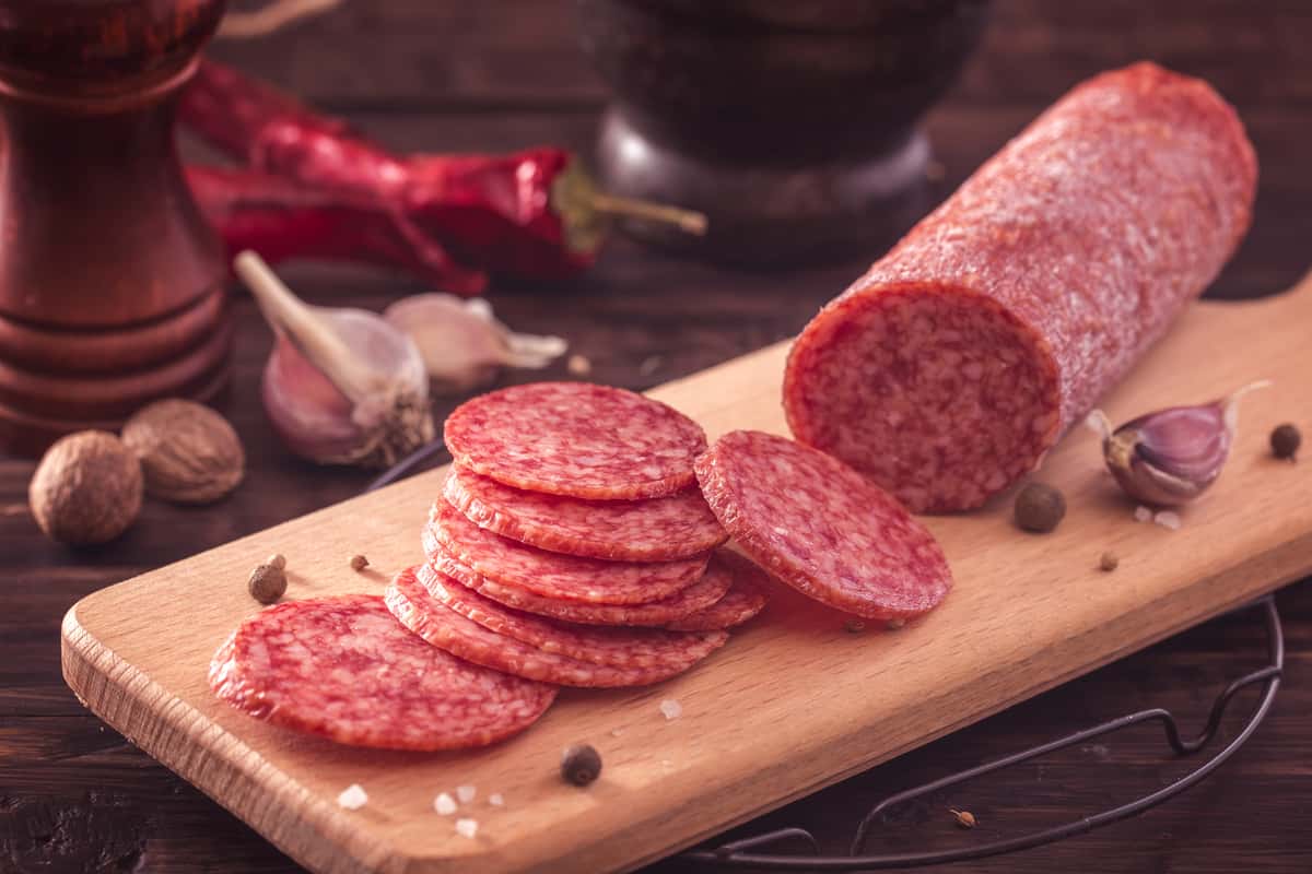 sliced pepperoni