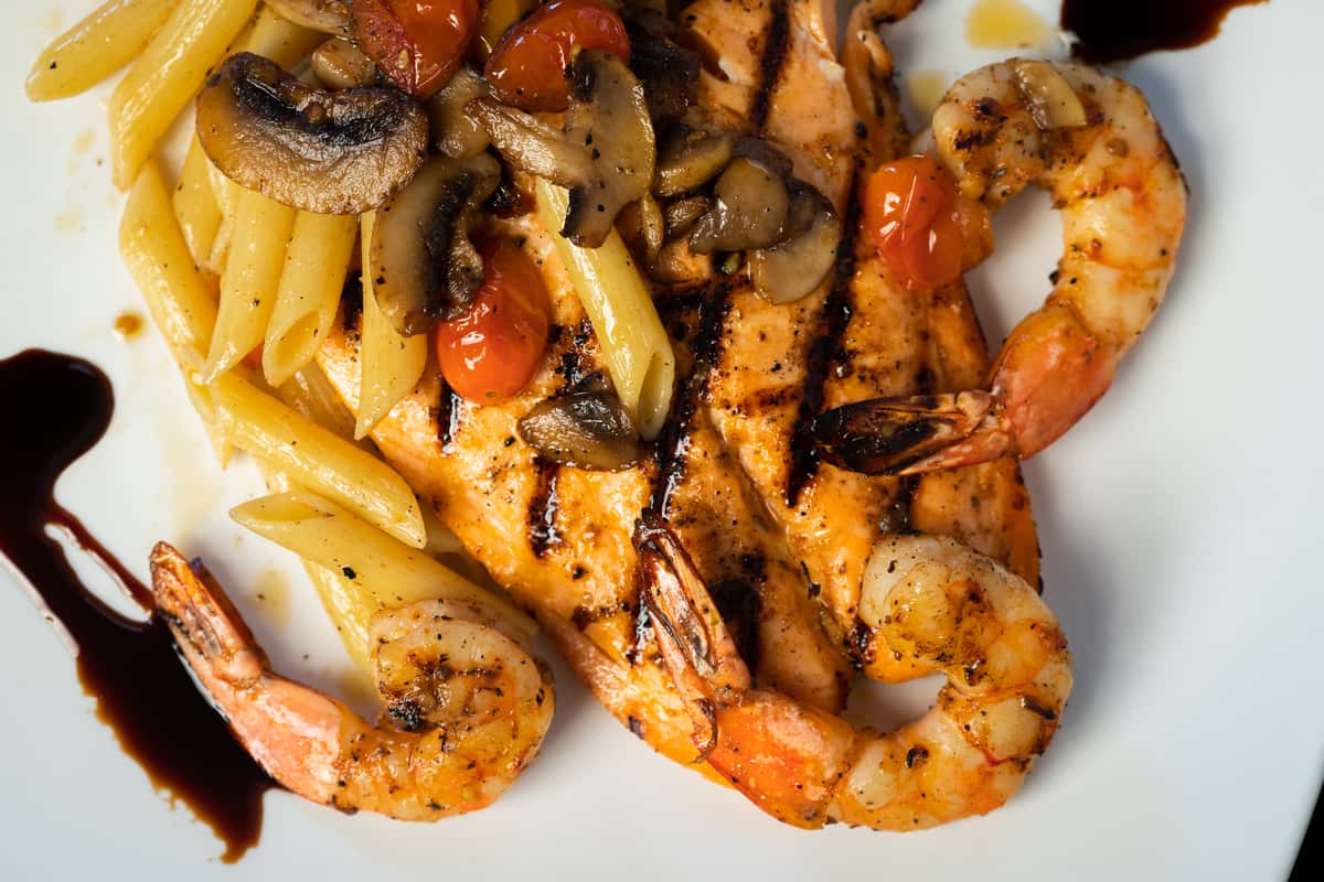 Chicken and shrimp nepalotani