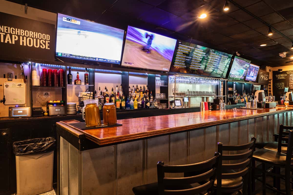 Bar