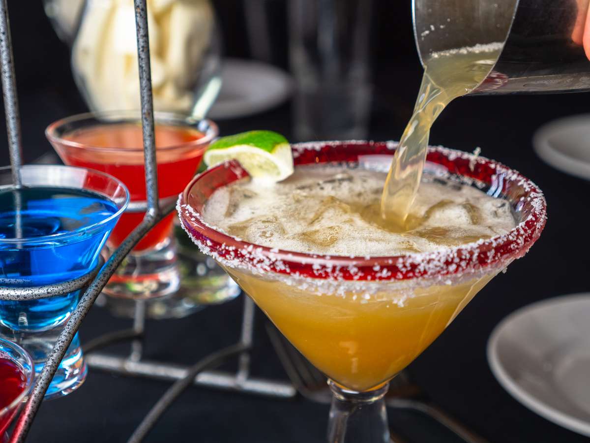 martini poured