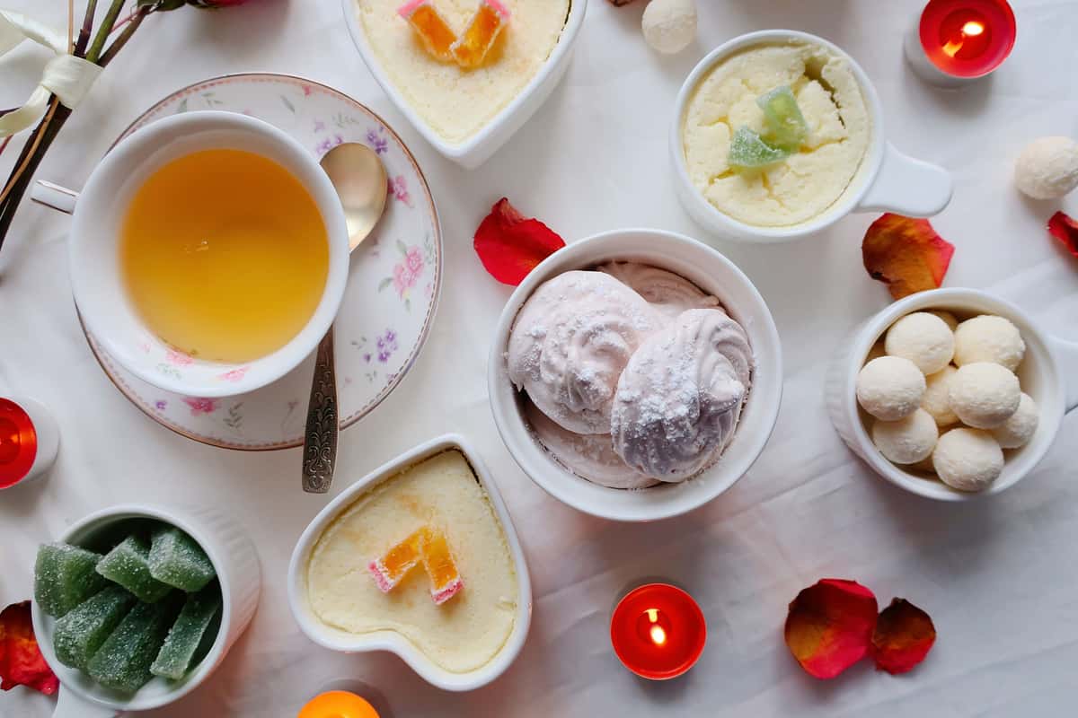 How to Pair Indian Tea with Desserts 🍰