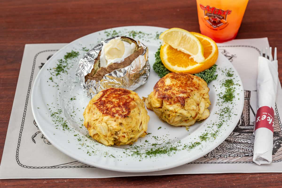 Crab Cakes Platter - Mike's Restaurant &amp; Crabhouse - Seafood